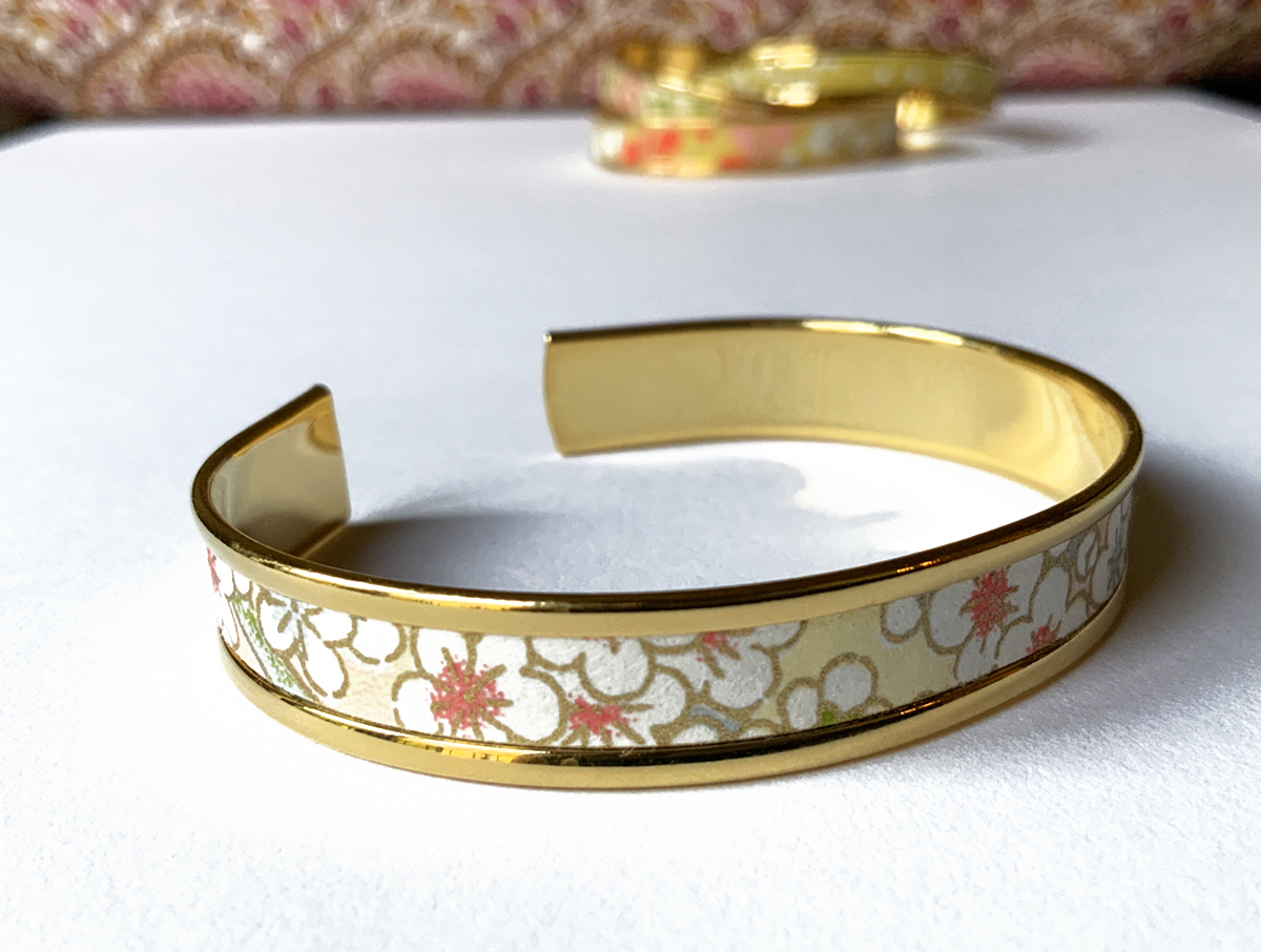 Bracelet en laiton dor  l'or fin et papier japonais